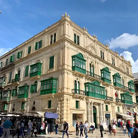 A Sensational 1br In Centre By 360 Estates Valletta