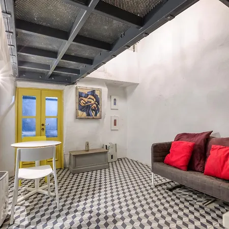 A Sensational 1br In Centre By 360 Estates